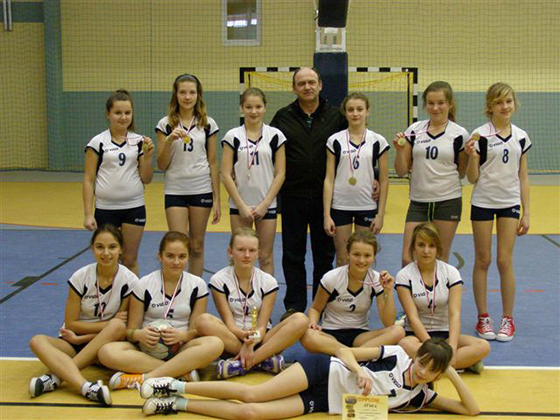 http://www.mgosirdt.pl/sites/default/files/mp_kosz_dziewczat_7022013_37.JPG